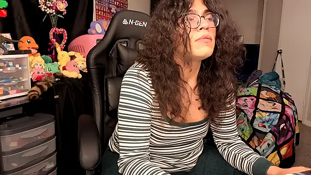 ShinyCherub online show from October 8, 2025, 11:27 pm