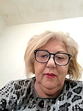 Merilulla online show from November 5, 2025, 3:04 pm