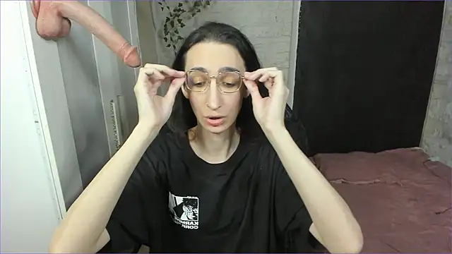 Mayala   online show from September 28, 2025, 8:49 pm