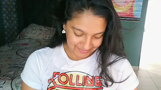 Snapshot of almaswan1 chatting on September 16, 2025, 6:09 pm almaswan1 online show from September 16, 2025, 6:09 pm