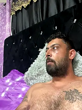 newgirl19 online show from September 12, 2025, 1:39 am