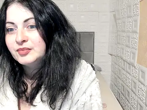 Lillian2 online show from February 19, 2025, 2:44 am