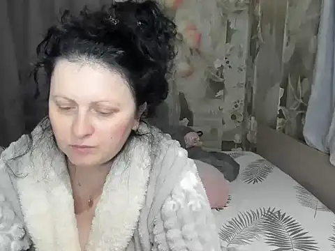 Lillian2 online show from January 15, 2026, 11:13 am