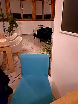 Isabellaa04 online show from February 27, 2025, 6:42 pm