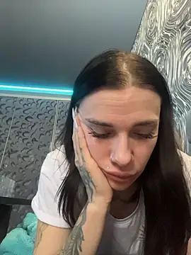 Queen of pain online show from February 2, 2026, 7:07 am