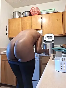 blkhereforall online show from April 13, 2026, 5:28 pm