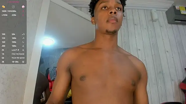 Snapshot of DominicSccott chatting on November 24, 2025, 1:00 pm DominicSccott online show from November 24, 2025, 1:00 pm