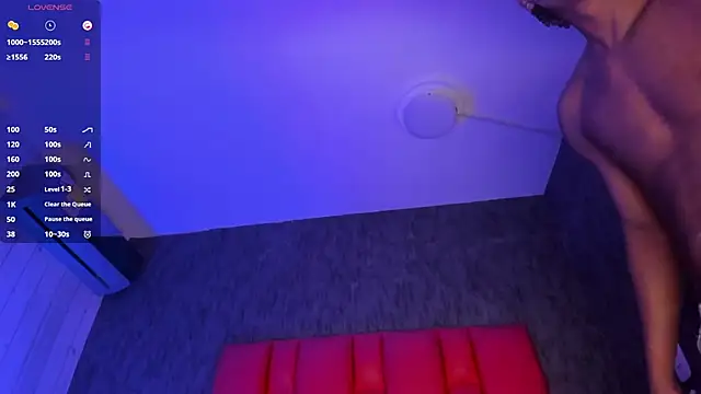 Snapshot of DominicSccott chatting on October 31, 2025, 1:08 pm DominicSccott online show from October 31, 2025, 1:08 pm