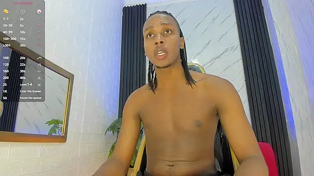 Snapshot of DominicSccott chatting on March 20, 2025, 1:15 pm DominicSccott online show from March 20, 2025, 1:15 pm