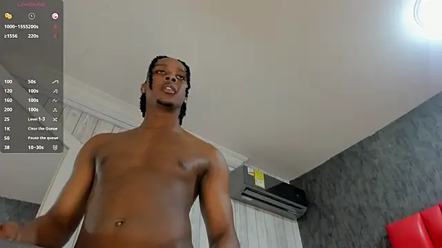 Snapshot of DominicSccott chatting on October 25, 2025, 12:50 pm DominicSccott online show from October 25, 2025, 12:50 pm