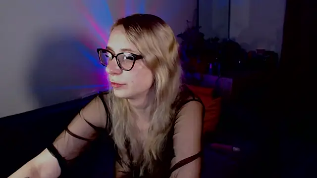 welliza online show from September 14, 2025, 12:11 am