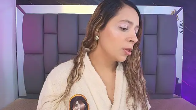  MiaBrown  online show from February 2, 2026, 12:15 pm