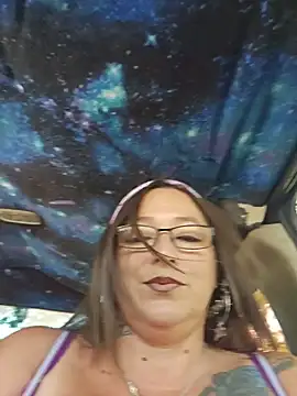 angelbaby1998 online show from July 12, 2026, 8:09 pm