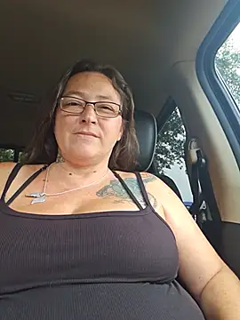 angelbaby1998 online show from July 15, 2026, 9:55 pm
