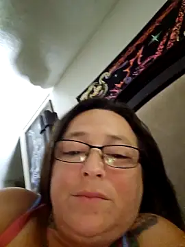 Snapshot of angelbaby1998 chatting on May 12, 2026, 3:51 pm angelbaby1998 online show from May 12, 2026, 3:51 pm