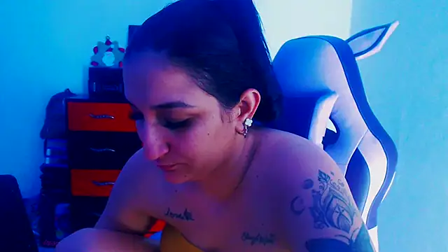 liz dirty online show from November 24, 2025, 10:32 pm