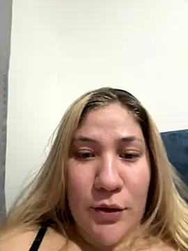 Snapshot of Celestedubois chatting on October 14, 2025, 11:36 pm Celestedubois online show from October 14, 2025, 11:36 pm