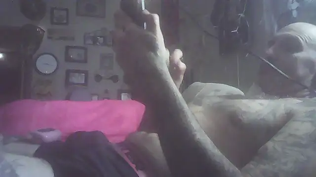 ClydeCan409 online show from March 23, 2026, 3:17 am