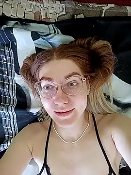 Snapshot of _Sweet_Love_ chatting on March 14, 2025, 10:50 am Sweet Love online show from March 14, 2025, 10:50 am