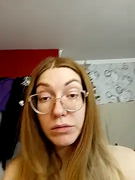 Snapshot of _Sweet_Love_ chatting on February 28, 2025, 2:20 pm Sweet Love online show from February 28, 2025, 2:20 pm