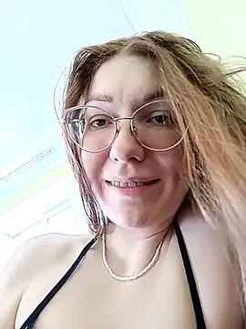 Snapshot of _Sweet_Love_ chatting on March 22, 2025, 11:32 am Sweet Love online show from March 22, 2025, 11:32 am