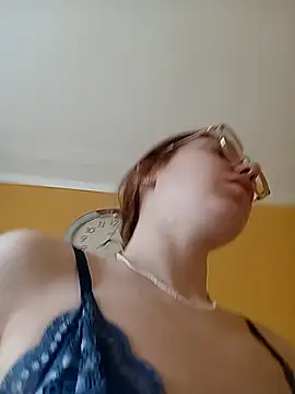 Snapshot of _Sweet_Love_ chatting on March 15, 2025, 7:53 am Sweet Love online show from March 15, 2025, 7:53 am