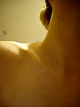 Snapshot of _Sweet_Love_ chatting on September 23, 2025, 8:10 am Sweet Love online show from September 23, 2025, 8:10 am