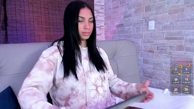 Snapshot of SALOME_CLARK1 chatting on March 7, 2025, 12:23 pm SALOME CLARK1 online show from March 7, 2025, 12:23 pm