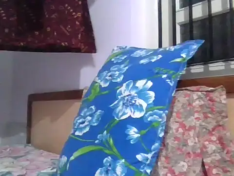 mrose8080 online show from October 4, 2025, 8:54 pm