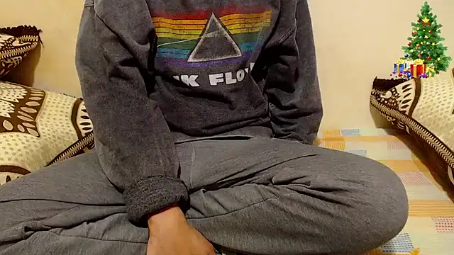 Alexdelarge323 online show from December 19, 2025, 12:07 pm