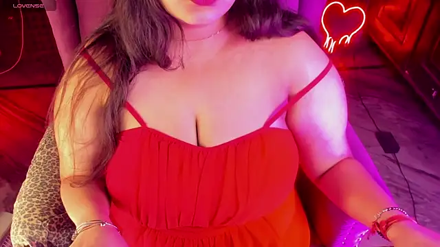 Snapshot of AroohiSehgal chatting on January 20, 2025, 1:21 pm AroohiSehgal online show from January 20, 2025, 1:21 pm