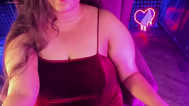 Snapshot of AroohiSehgal chatting on March 18, 2025, 7:44 am AroohiSehgal online show from March 18, 2025, 7:44 am