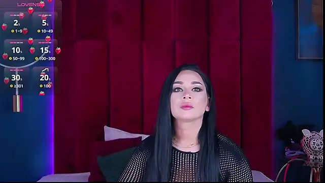 MadyLuxxx online show from April 16, 2026, 7:03 pm