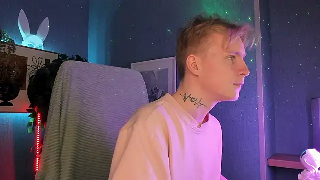 AlexxSweet online show from March 14, 2026, 6:41 am