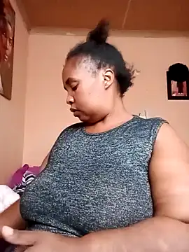 ZOQULUx online show from February 15, 2026, 3:11 pm