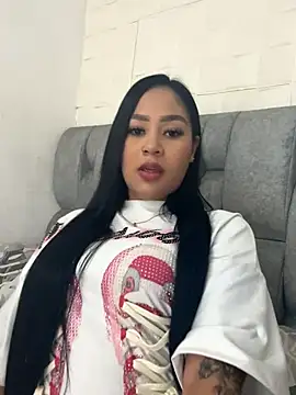 Snapshot of Luisa_Fernandaa chatting on October 16, 2025, 12:19 am Luisa Fernandaa online show from October 16, 2025, 12:19 am