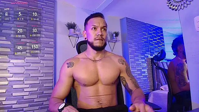 ARON TAYLER01 online show from March 13, 2026, 10:09 am