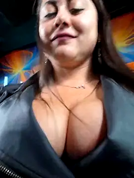 Oryk    online show from November 27, 2025, 4:18 pm