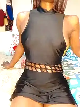 NicRaisaa online show from March 19, 2025, 3:52 am