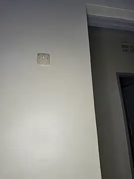 NicRaisaa online show from March 31, 2026, 3:52 am