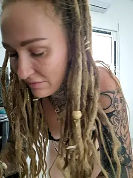 Mira-Grey89 online show from June 21, 2026, 12:22 pm