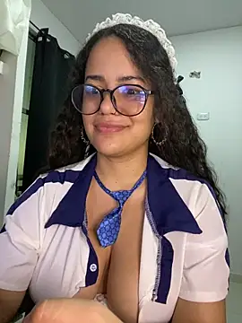 demonaughtyyy online show from February 7, 2026, 2:41 am