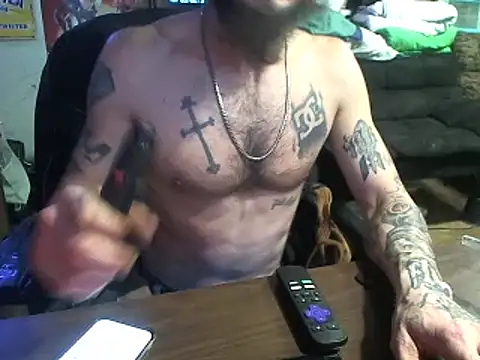 CloudDadddyyy420 online show from February 18, 2025, 7:32 am