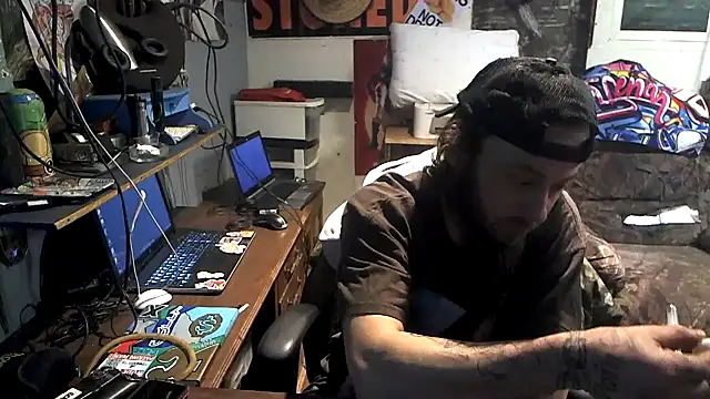 CloudDadddyyy420 online show from January 5, 2026, 9:51 pm