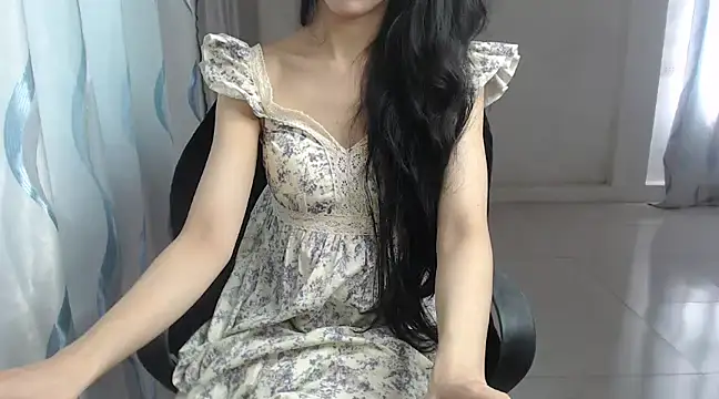 TinyGirls online show from January 6, 2025, 5:19 am