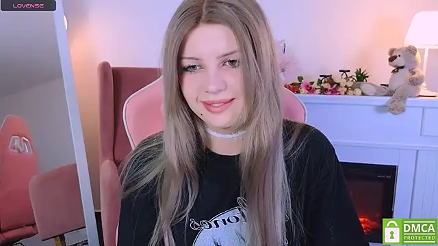 Grace and  Jacob online show from March 19, 2025, 12:23 pm