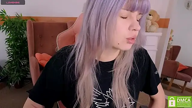 Grace and  Jacob online show from November 13, 2025, 6:17 am