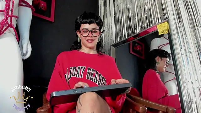 Snapshot of trinitty chatting on September 17, 2025, 1:57 pm trinitty online show from September 17, 2025, 1:57 pm