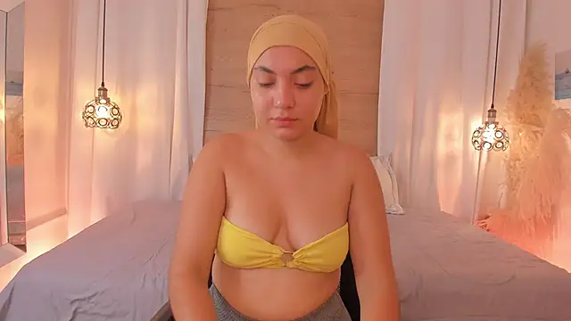 Sooffii 1 online show from December 19, 2025, 7:16 pm