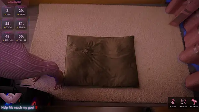 Redhead Shark new online show from November 26, 2025, 1:11 pm